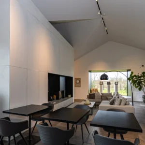 Salon bed and breakfast